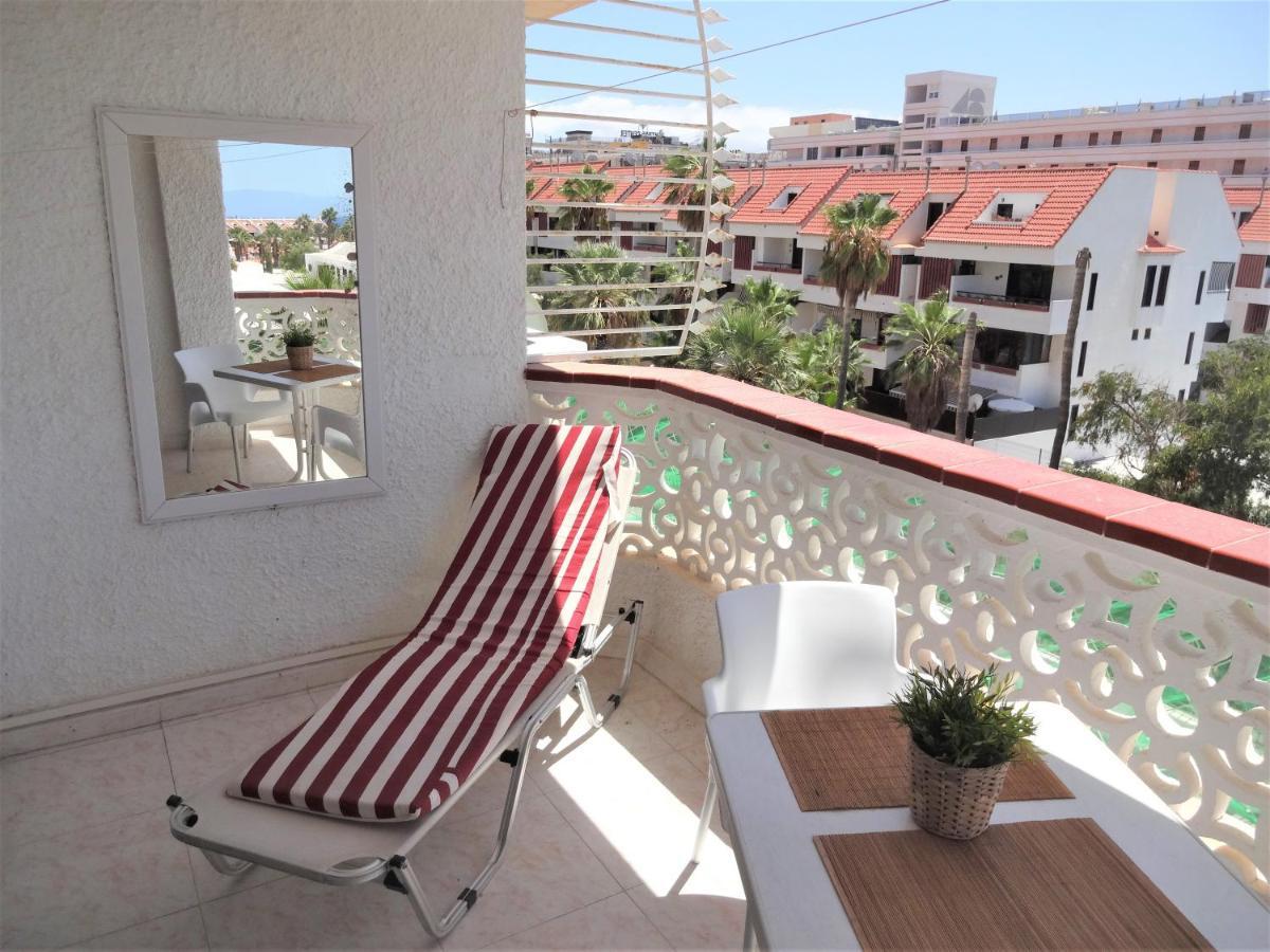 Apartment With A Large South-Facing Balcony, Sea View And Wifi In Las Americas Center Playa de las Americas  Exterior foto