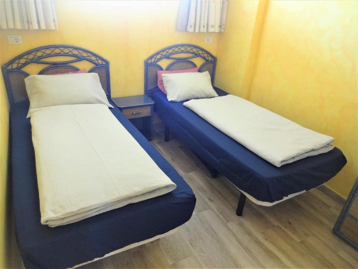 Apartment With A Large South-Facing Balcony, Sea View And Wifi In Las Americas Center Playa de las Americas  Exterior foto